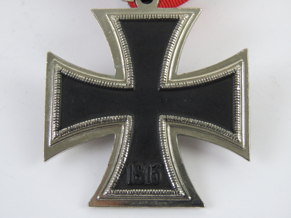 A reproduction WWII German Knight cross, - Image 3 of 3