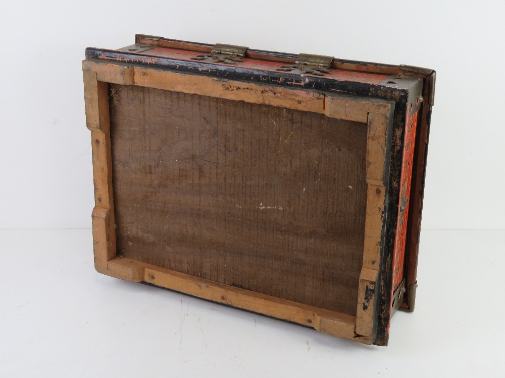 An Antique Asian transport box, handmade - Image 5 of 5