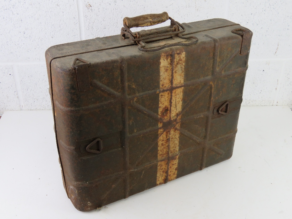 A WWII German Stick grenade transit case - Image 3 of 5