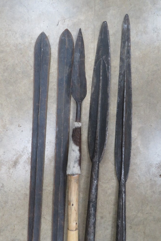 A collection of African items inc four spears, a sword, bow with a bag of six arrows, - Image 4 of 6