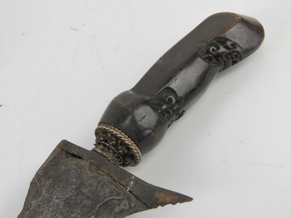 A Kris knife with scabbard. - Image 3 of 5