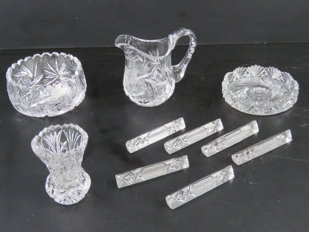 A fine quality lead crystal glass vase together with a set of six glass knife rests, - Image 3 of 4