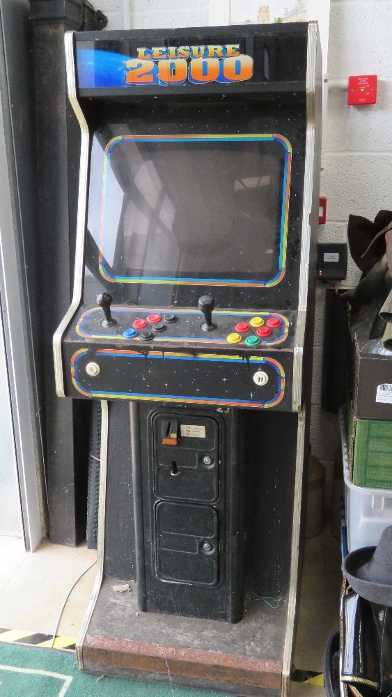 A Leisure 2000 cab, six button per player, retro arcade vintage video games machine, untested,