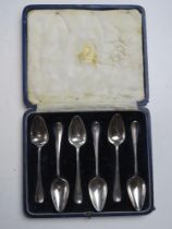 A boxed set of HM silver fruit spoons. Total weight 136g.