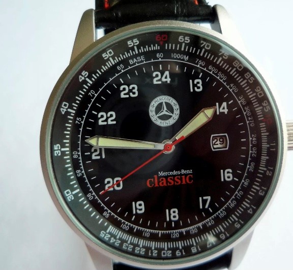 A Mercedes-Benz Classic Aviator new old stock watch C 2015. - Image 11 of 12