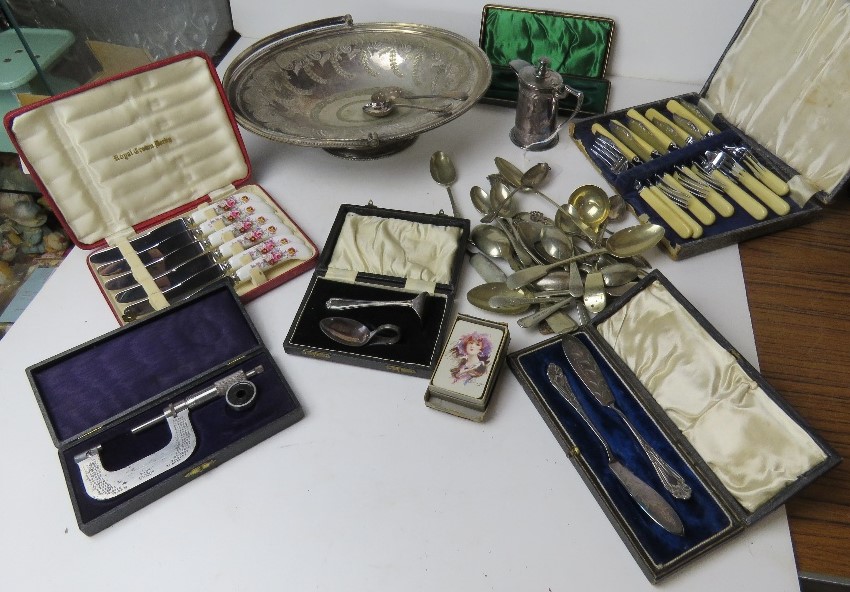 A quantity of assorted silver plate inc fruit bowl with swing handle over, small jug,