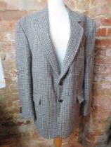 A Harris Tweed 100% wool men's jacket, 44" chest in green and blue tweed.