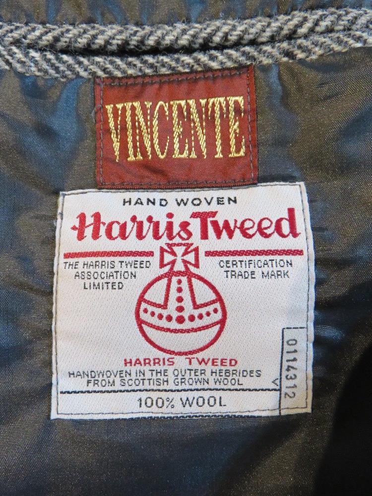 A Harris Tweed 100% wool jacket size 44 - Image 3 of 4