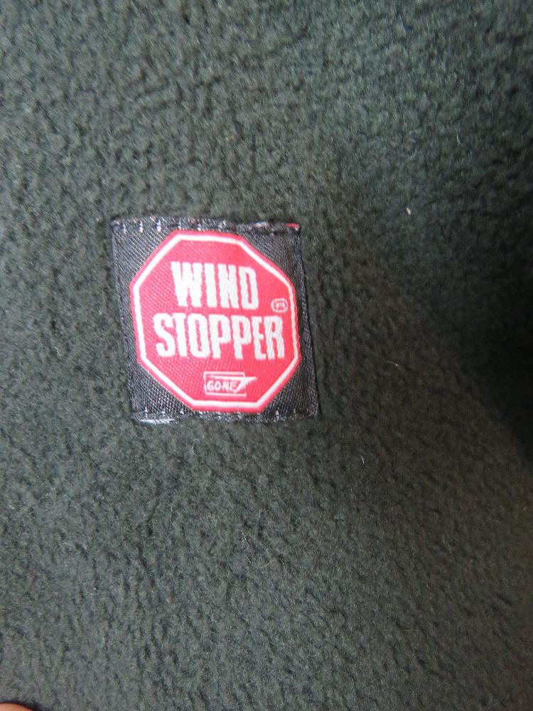 A Laksen XXL 'Windstopper' in green. - Image 3 of 4