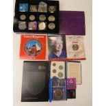 A collection of commemorative coins including Queen Elizabeth II 80th BIrthday crown, 1985, 2006,