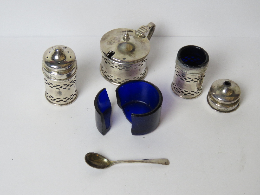 A boxed Art Deco HM silver cruet set comprising, salt and pepper pots with mustard pot and spoon, - Image 2 of 3