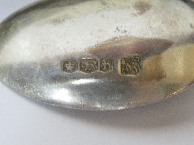 A set of six HM silver Egyptian revival teaspoons in fitted box (slightly a/f), - Image 3 of 4