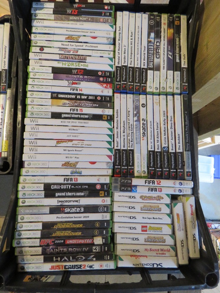 A quantity of assorted video games inc XBox 360, PS3, Nintendo 360, PS2. Untested.