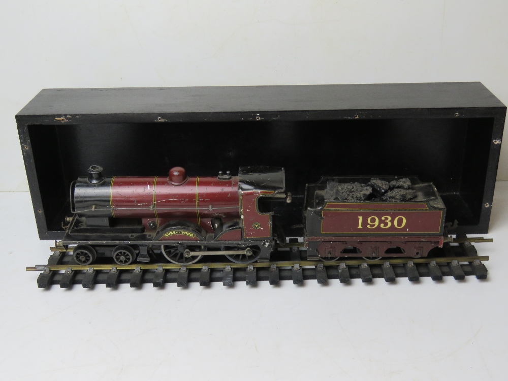 A Bassett-Lowke Ltd London and Northampton 'Duke of York 1930' 4-4-0 clockwork locomotive and coal