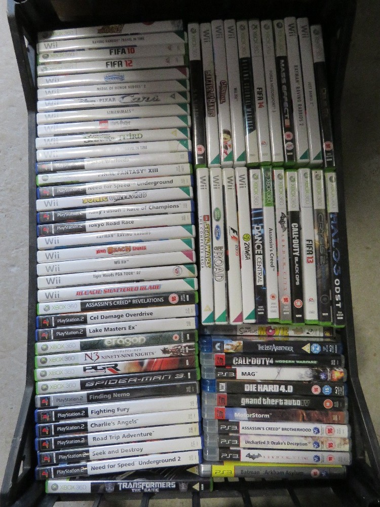 A quantity of assorted video games inc XBox 360, Wii, PS2 and PS3. Untested.