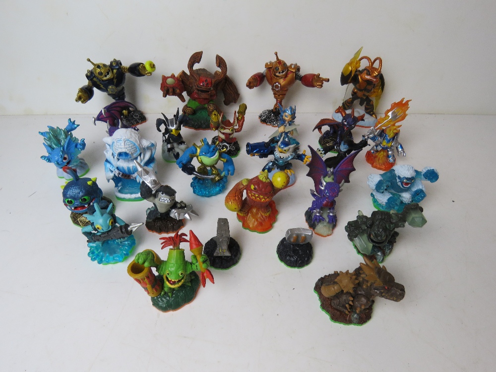 Two Wii Skylanders games together with a quantity of Skylanders figures, stands and Wii controller. - Image 2 of 2