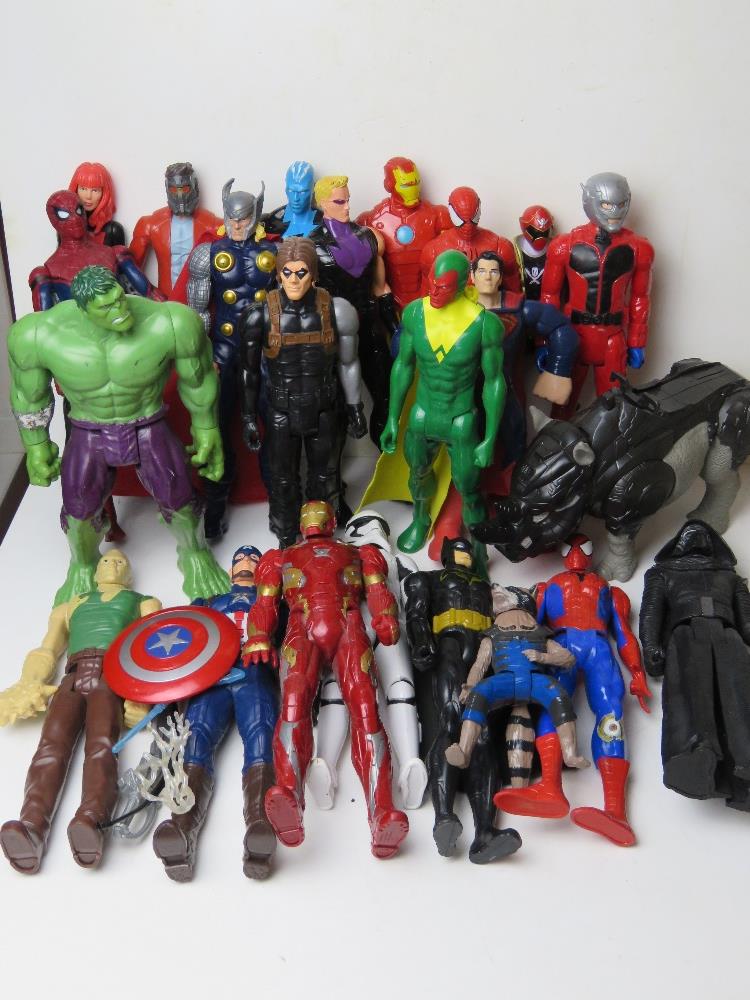 A quantity of assorted Action Hero figur