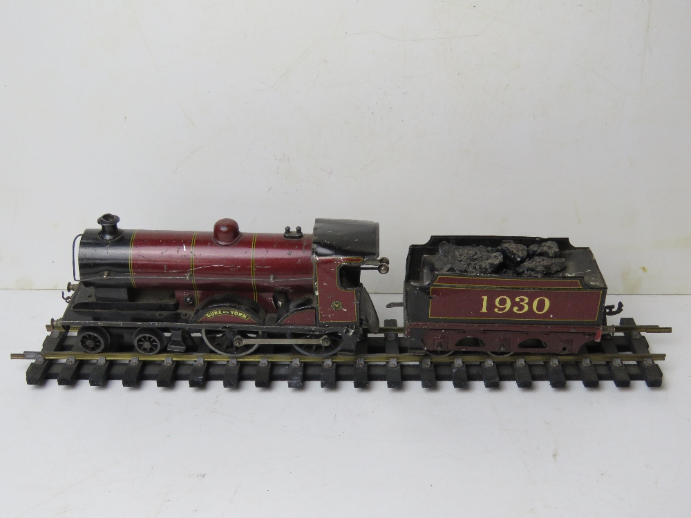 A Bassett-Lowke Ltd London and Northampton 'Duke of York 1930' 4-4-0 clockwork locomotive and coal - Image 2 of 7