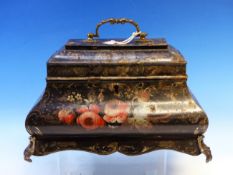 AN EARLY VICTORIAN TOLE TEA CADDY PAINTED WITH FLOWERS ON A GILT BLACK GROUND, THE INTERIOR WITH TWO