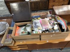 A LARGE QUANTITY OF FISHING FLY TYING EQUIPMENT ETC.