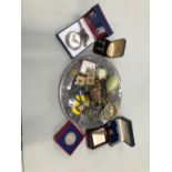 MISC. COLLECTABLES TO INCLUDE A BLUE JOHN EGG, MILITARY CAP BADGES, CUFFLINKS, CORKSCREW, CAR