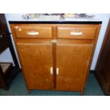 A PRIDE-O-HOME ENAMEL TOPPED TWO DRAWER AND TWO DOOR KITCHEN CABINET. W 77 x D 52 x H 96cms.
