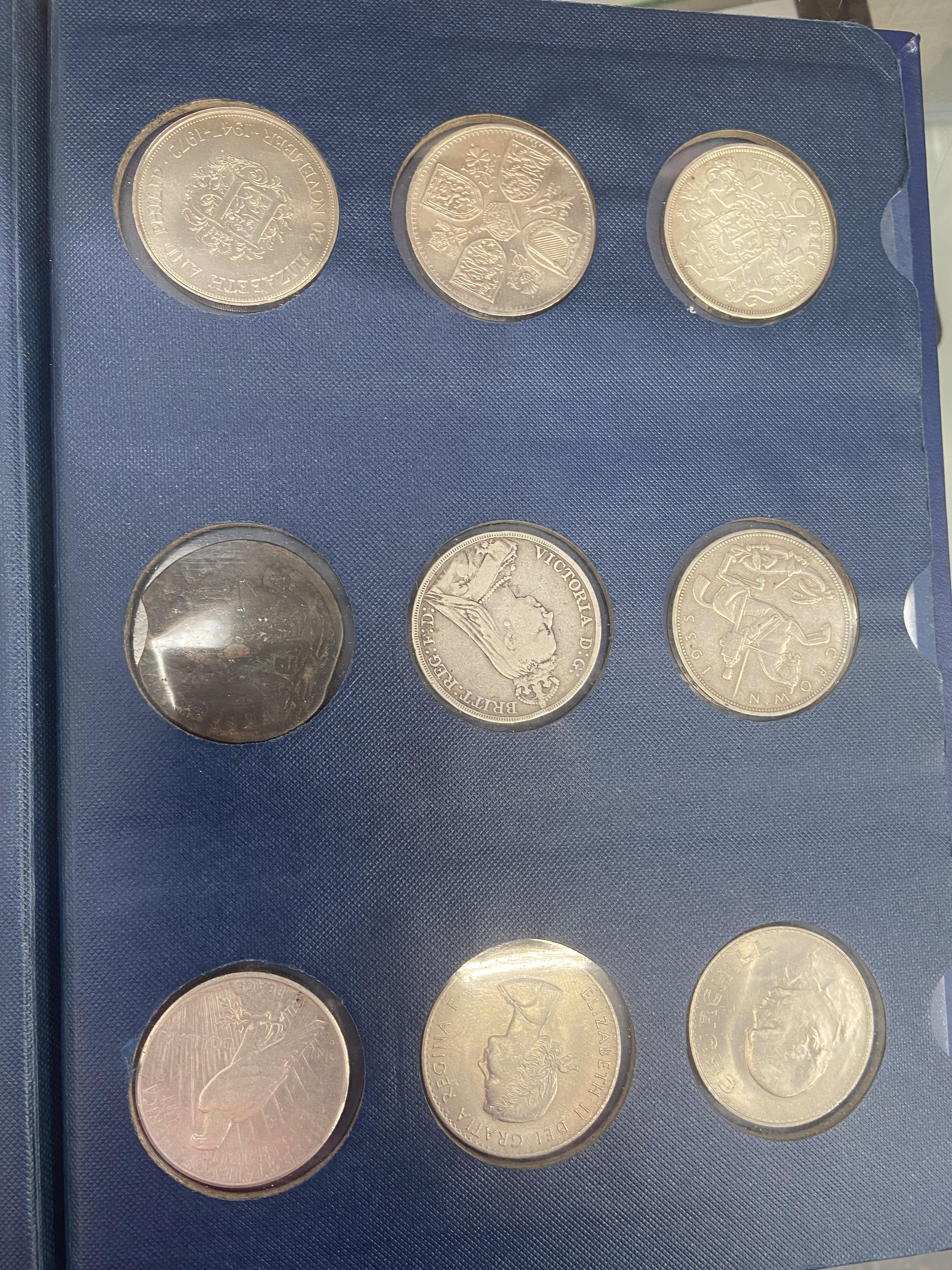 A QUANTITY OF VARIOUS GB COINS IN ALBUMS TO INCLUDE A VICTORIAN CROWN, EARLY SILVER EXAMPLES, - Image 8 of 12