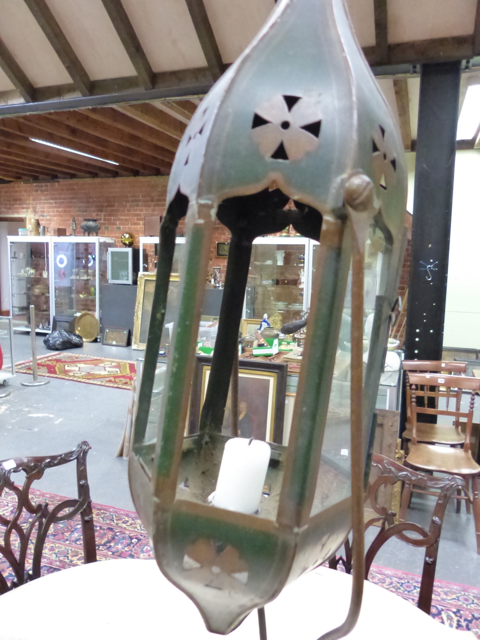 A 19th C. GLAZED TOLE CANDLE LANTERN RAISED ON SPIRAL TURNED WOOD COLUMN AND DISHED CIRCULAR FOOT. H - Image 5 of 5