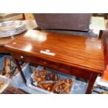 A 19th C. MAHOGANY RECTANGULAR FLAP TOP TABLE OPENING ON A SINGLE GATE, AN APRON DRAWER ABOVE THE