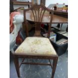 A 19th C. MAHOGANY HEPPLEWHITE TASTE DINING CHAIR INLAID WITH HUSK BANDS