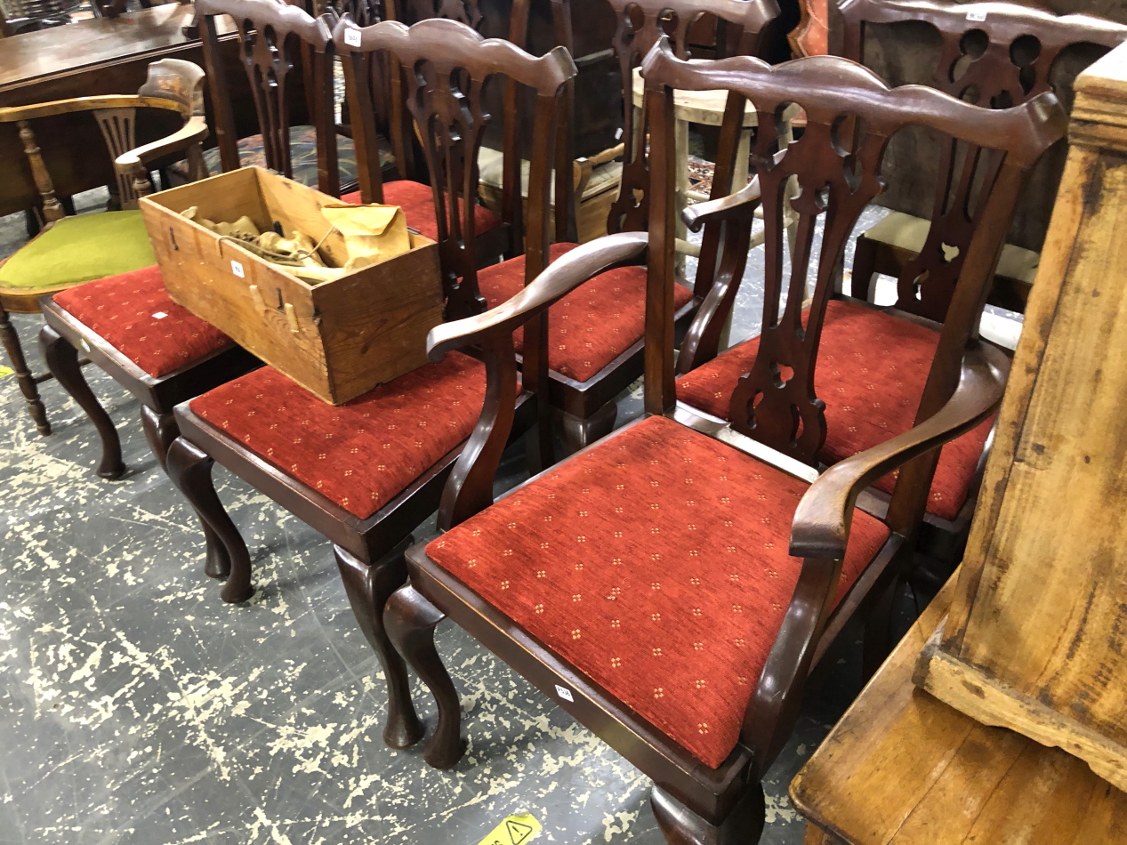 A SET OF SIX GEORGIAN STYLE MAHOGANY DINING CHAIRS.