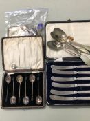 HALLMARKED SILVER AND OTHER CUTLERY, MOTHER OF PEARL HANDLED FRUIT KNIVES, ETC.