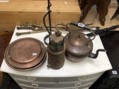 VARIOUS ANTIQUE AND LATER METAL WARES.