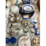 VARIOUS DECORATIVE CHINA AND GLASSWARES ETC.