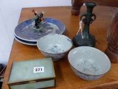 A PAIR OF CHINESE PROVINCIAL BLUE AND WHITE BOWLS, A PAIR OF JAPANESE PLATES, TWO HARDSTONE POTTED