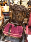 AN 18th C. WAINSCOTT CHAIR.