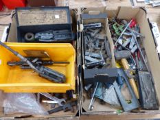 A VINTAGE SUNNEN ENGINE CYLINDER GRINDING TOOL, AND OTHER VARIOUS TOOLS.