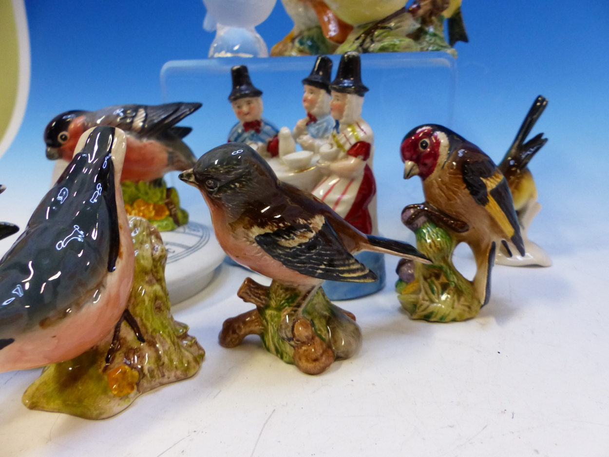 EIGHT BESWICK BIRD FIGURES, TWO OTHERS, A POT LID, WILTON CREEL AND A WELSH TEA PARTY GROUP - Image 4 of 13