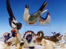 FIFTEEN RUSSIAN PORCELAIN BIRDS AND ANOTHER IN GLASS