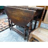 GEORGE III SMALL OAK GATE LEG TABLE.