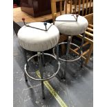 A PAIR OF CHROME FOUR LEGGED BAR STOOLS TOGETHER WITH A 1950S COAT RACK