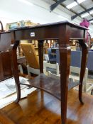 A MAHOGANY OCCASIONAL TABLE