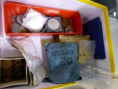 A QUANTITY OF VINTAGE COINAGE, INC. 1980'S TWO POUND COINS, EARLY GB COPPER, ETC.