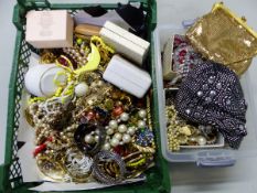 A LARGE COLLECTION OF VINTAGE, RETRO AND MODERN COSTUME JEWELLERY, EVENING PURSES, BEADS, ETC.