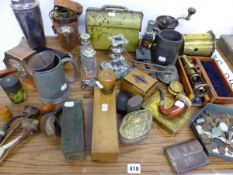 AN ANTIQUE BRASS FIELD MICROSCOPE, HUNTING FLASK, SPITJACK AND OTHER COLLECTABLES.