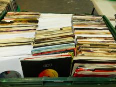 300+ 7" SINGLES - MAINLY 1670s/1980s - ALL IN GENERIC SLEEVES