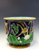 A 19th C. GEORGE JONES MAJOLICA PLANTER, THE EXTERIOR MOULDED IN RELIEF AND PAINTED WITH BIRDS AND