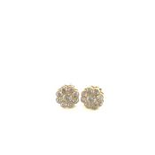 A PAIR OF DIAMOND CLUSTER STUD EARRINGS. THE STEMS STAMPED PLAT 950, ASSESSED AS PLATINUM. THE