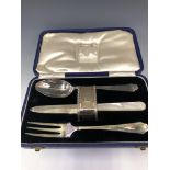A CASED SILVER CHRISTENING SET BY JOHN SANDERSON AND SON, SHEFFIELD 1937, COMPRISING: A FORK, A