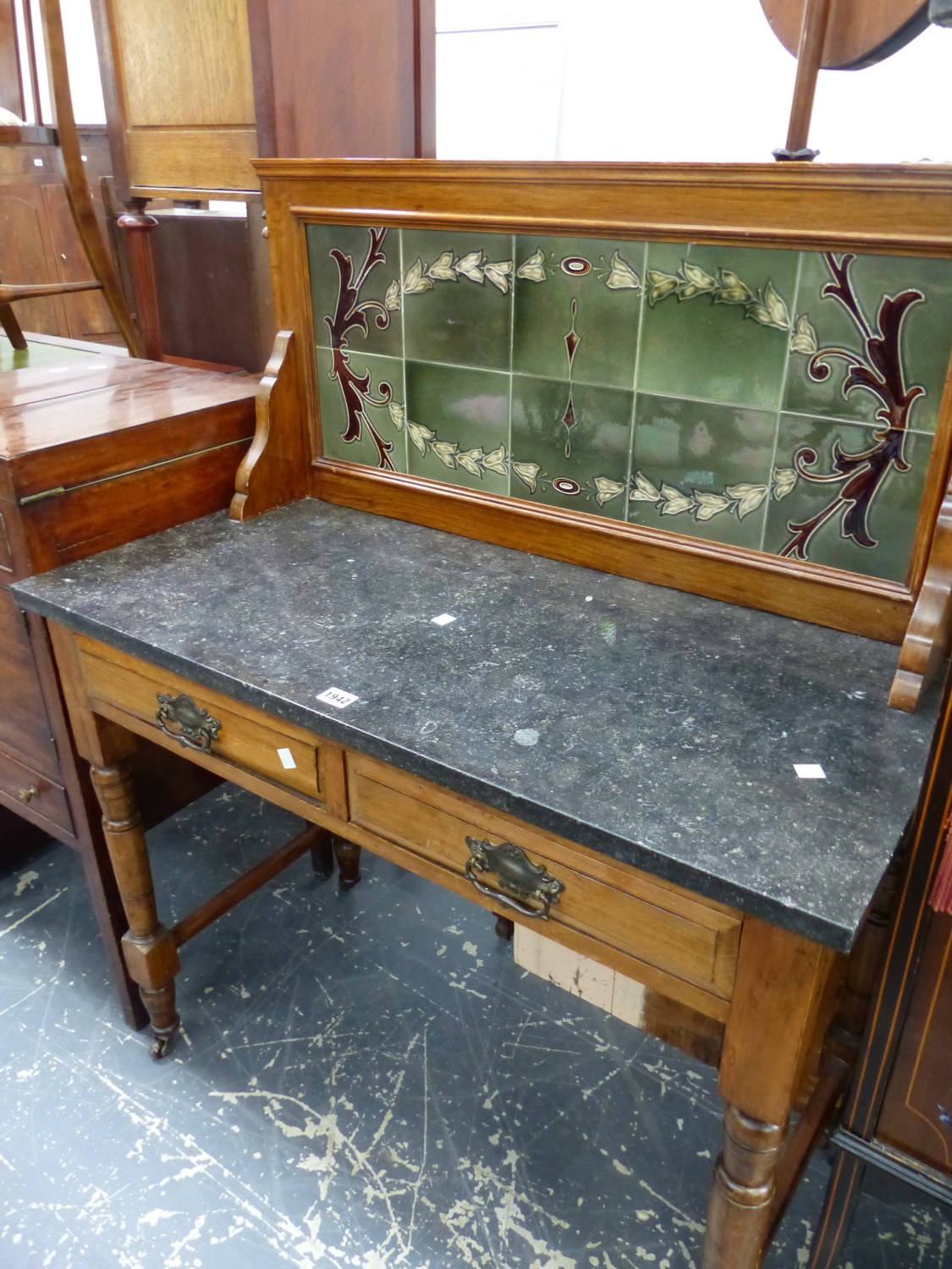 A LATE VICTORIAN TWO DRAWER WASH STAND WITH TILED BACK AND GREY MARBLE TOP. W 92 x D 43 x H 115cms.
